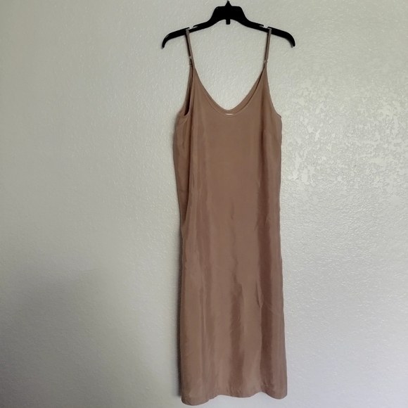 Margo Paige Washable Silk Midi Dress sz Xs/S - Picture 2 of 9